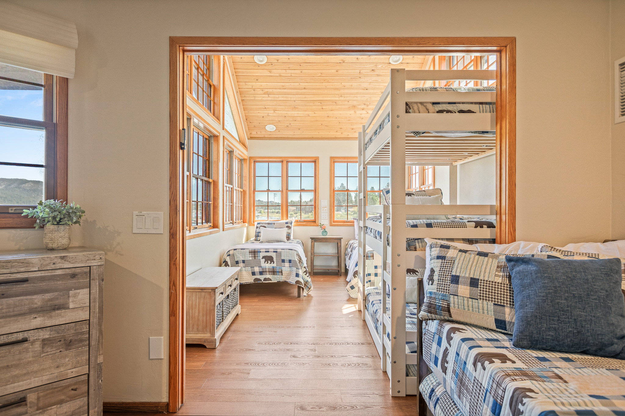 Lakehouse photo 42