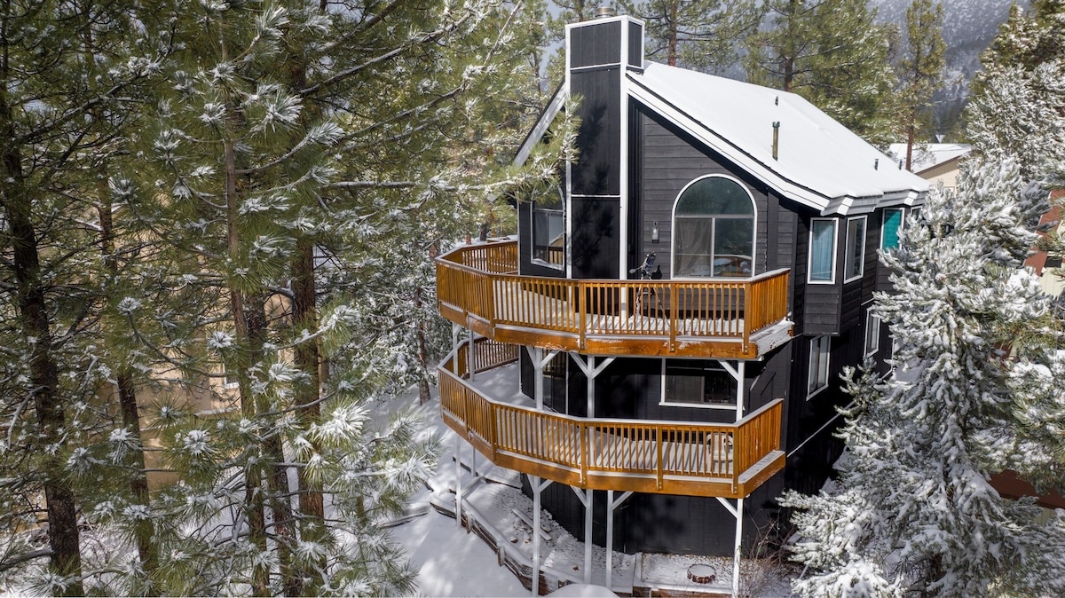 Sunrise Chalet photo 47