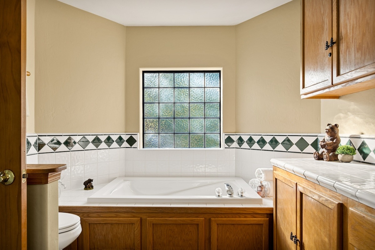 Lakeview photo 21