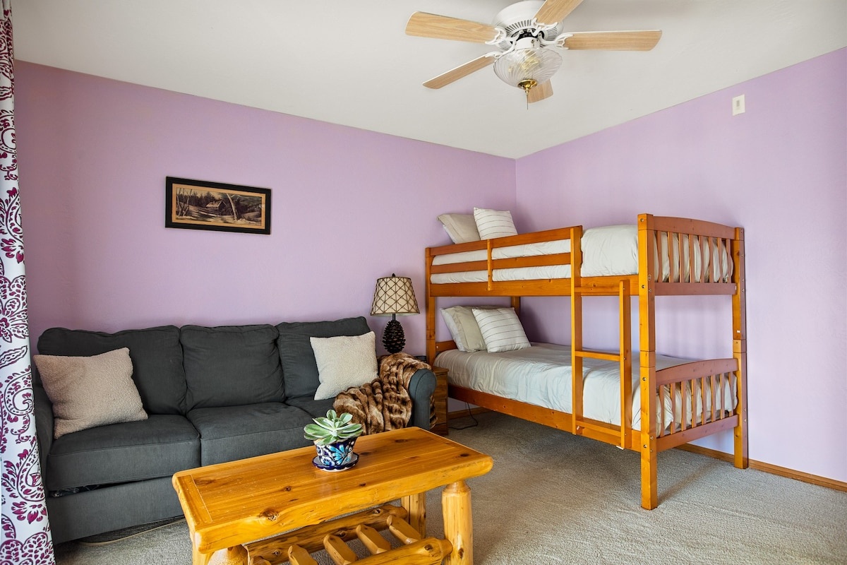 Lakeview photo 34