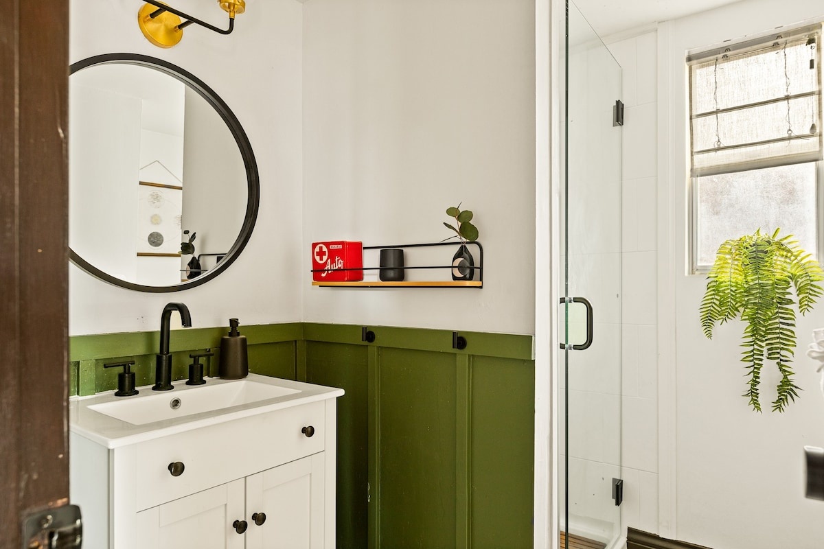 Canyon Crest photo 38