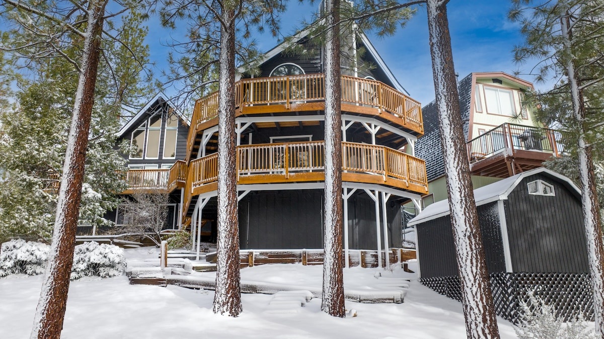 Sunrise Chalet photo 46