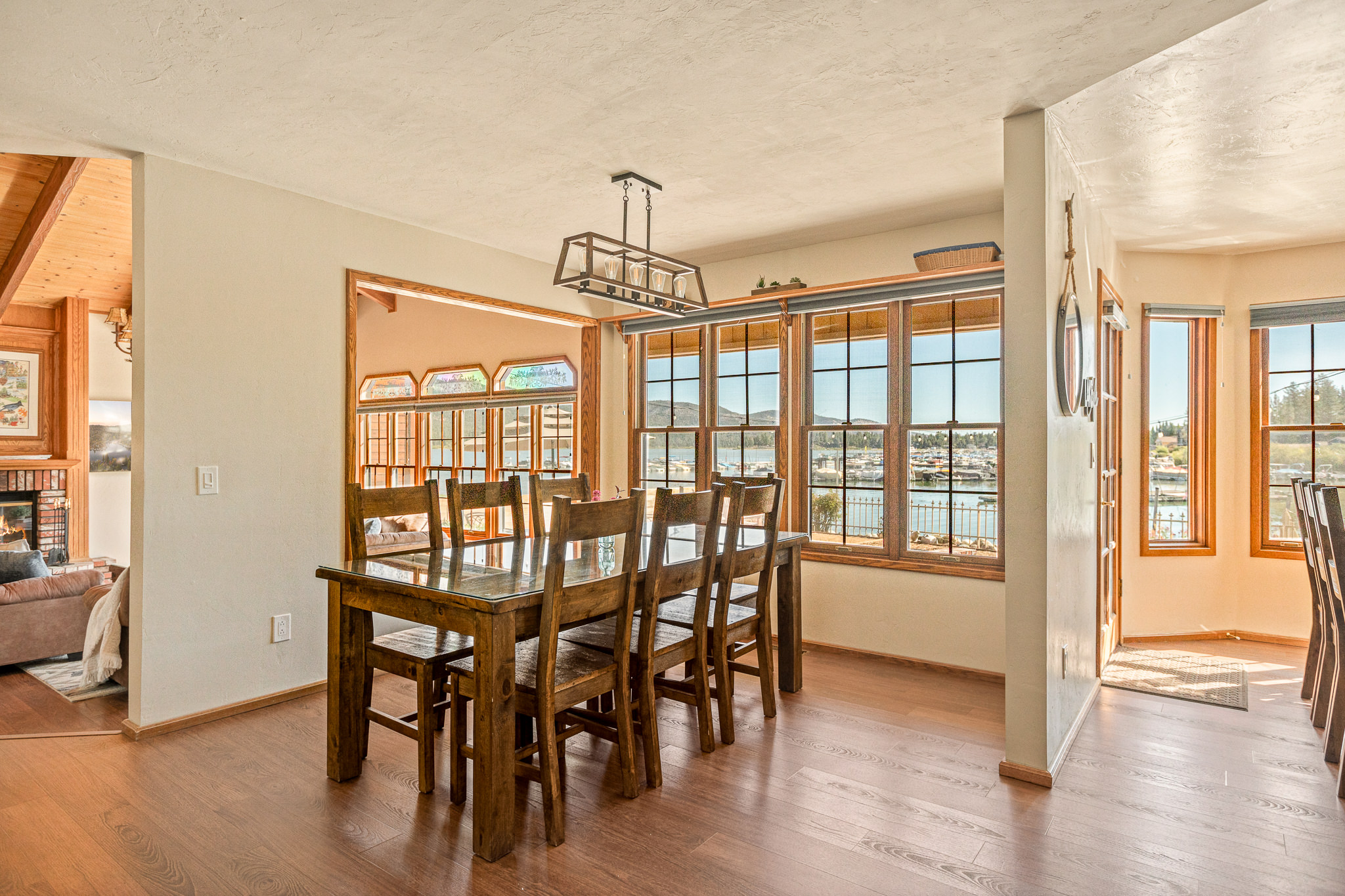 Lakehouse photo 19