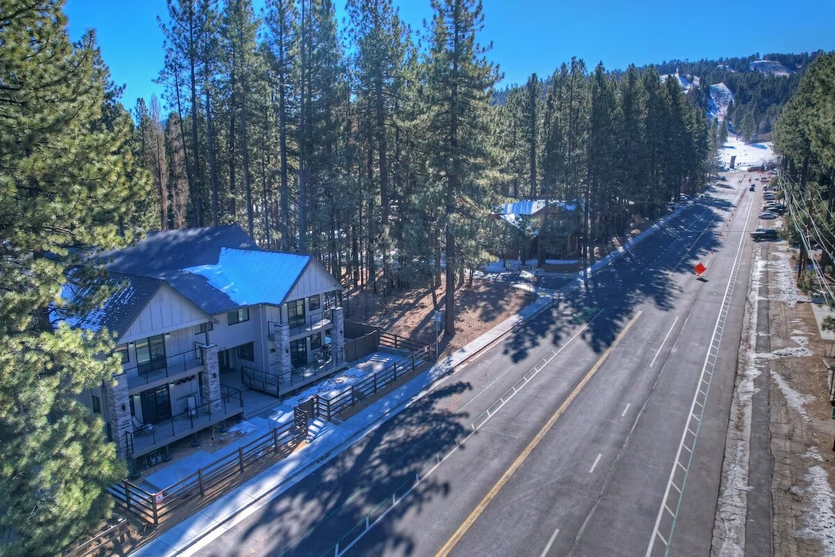 Summit B photo 62