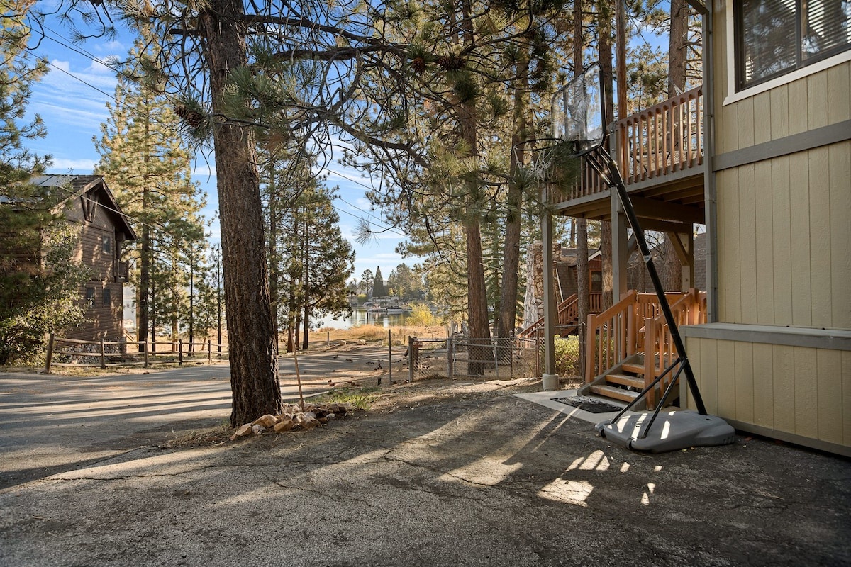 Lakeview photo 26