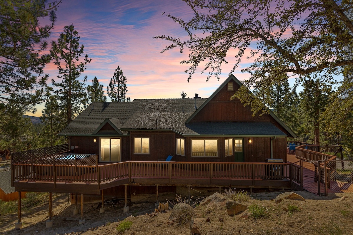 Sunrise Lodge