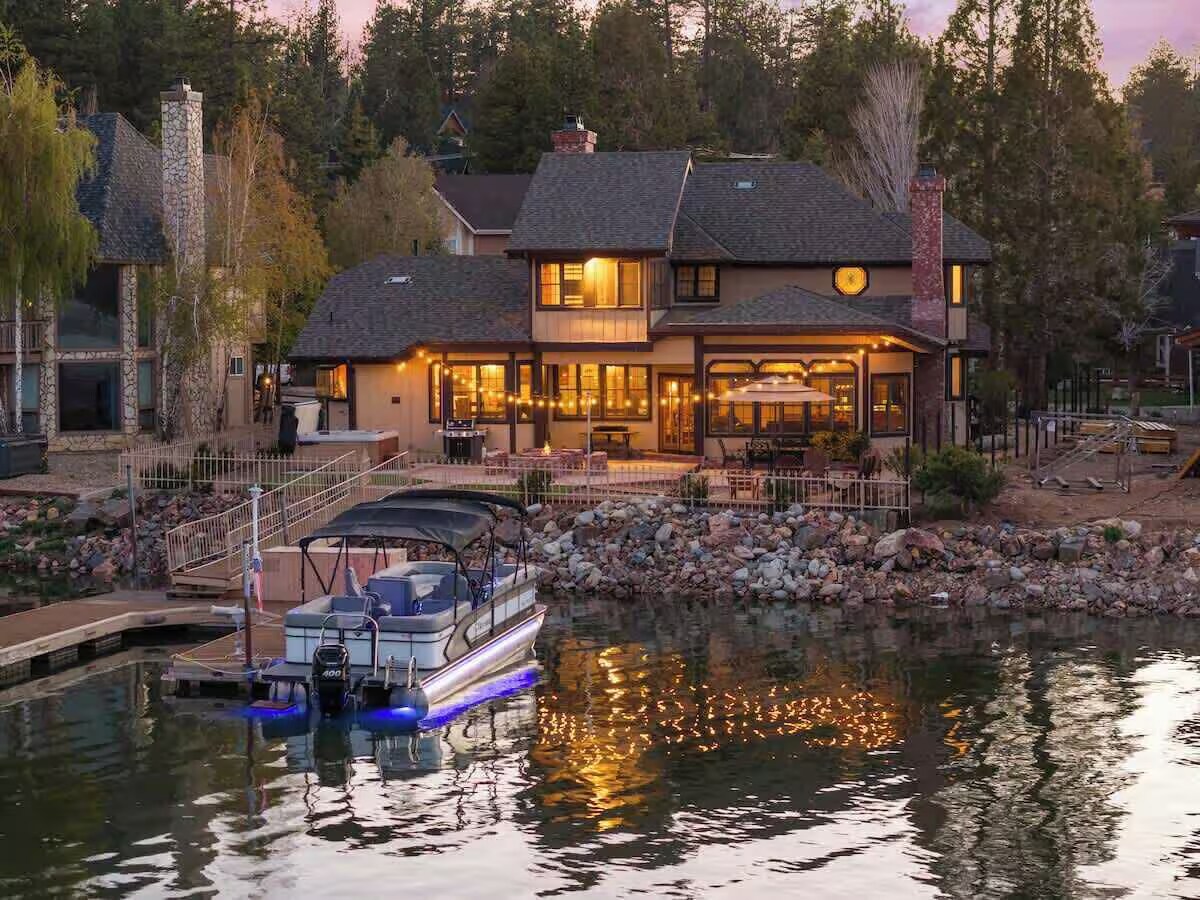 Lakehouse